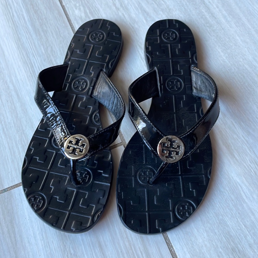 Tory Burch Black Patent Leather Flip Flop